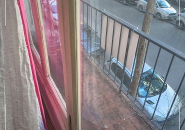 2 Ambientes en Alquiler | Brown y Tucuman | Balcon Frances a la Calle