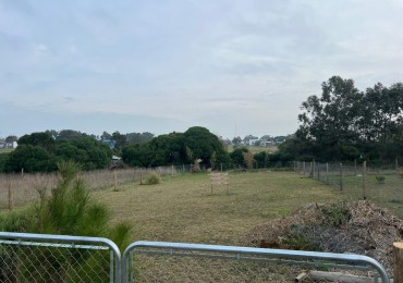Lote en venta en Santa Isabel | A 3 cuadras del mar | Orientacion noreste | Excelente entorno
